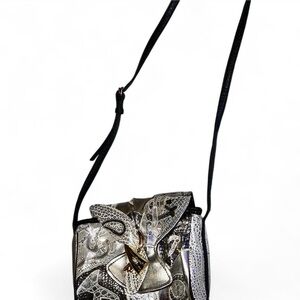 Vintage NAS Korean Vintage “frog skin” bag